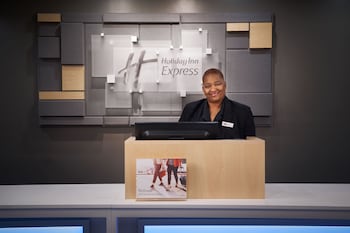 Holiday Inn Express Richmond Downtown By Ihg,Virginia>>Richmond,3 star