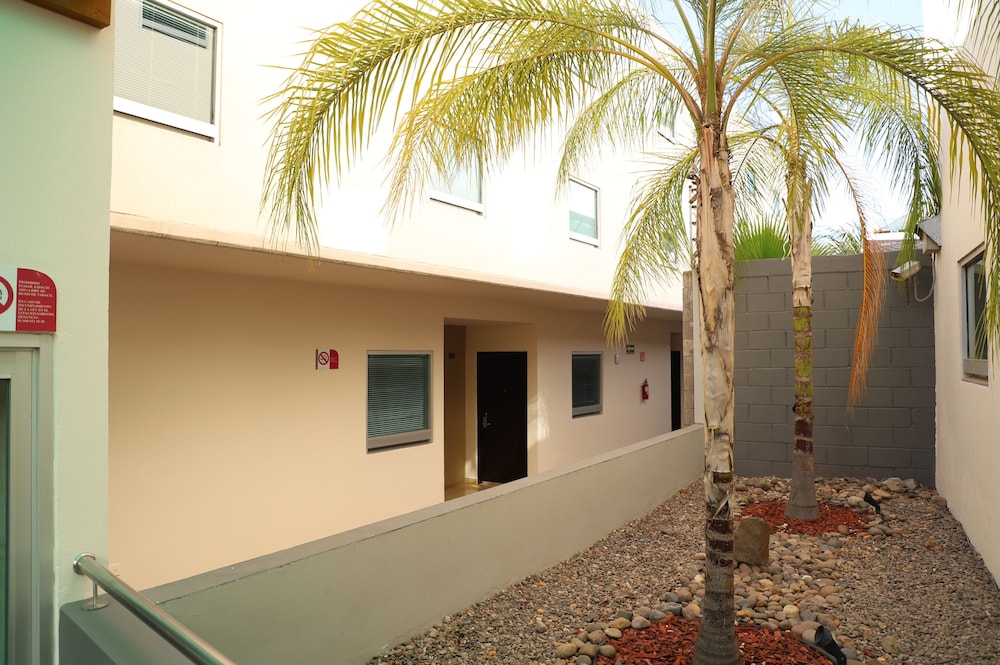 Home Suites Rotarismo,Los Mochis>>Culiacan,3 star