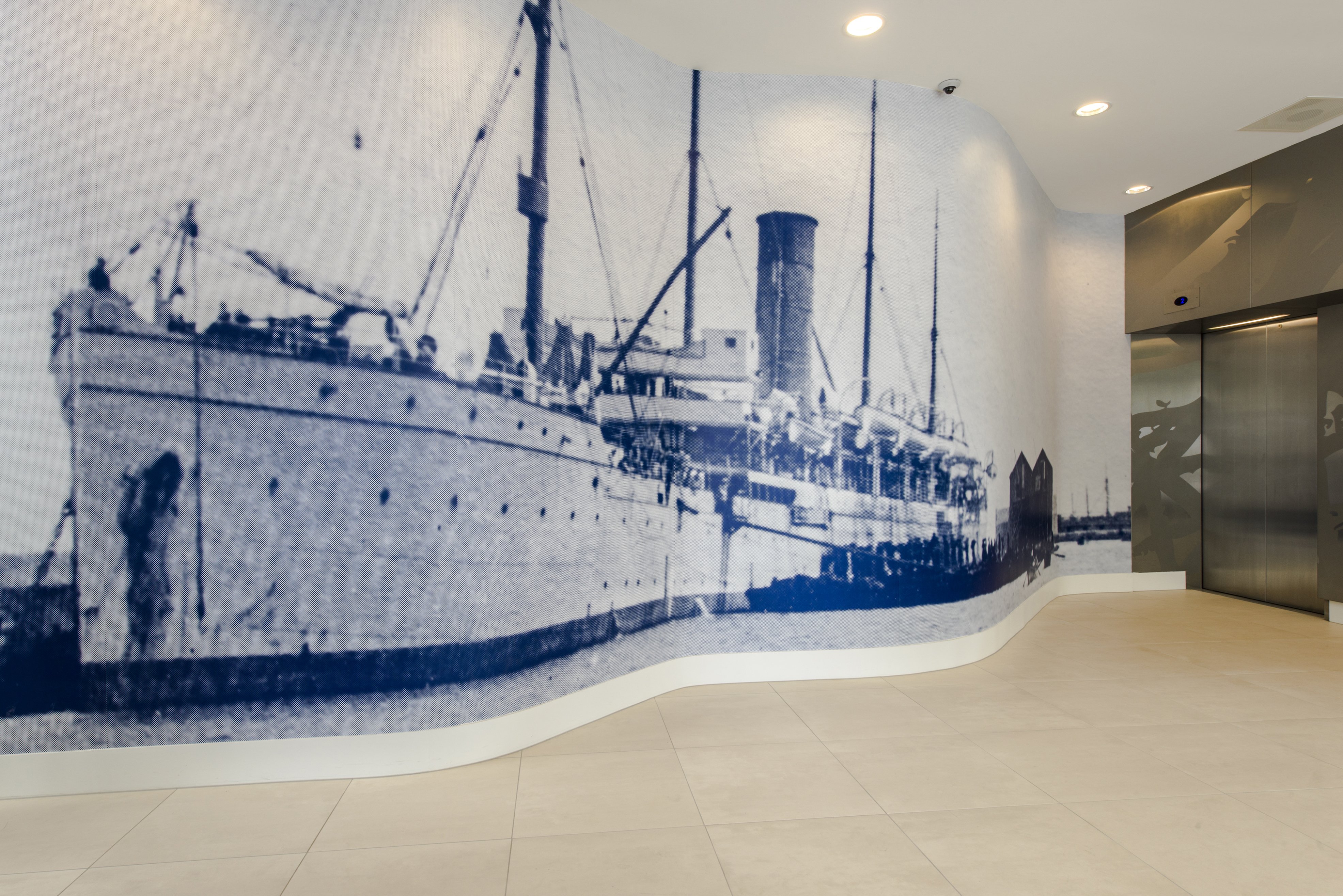holiday inn express rotterdam central station by ihg