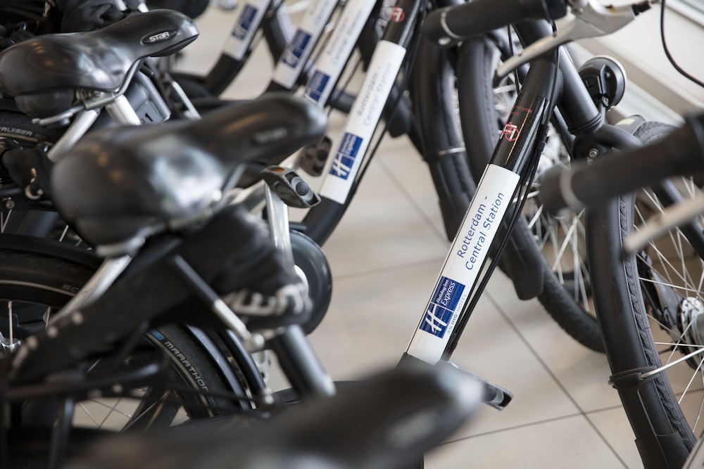holiday inn express rotterdam central station by ihg