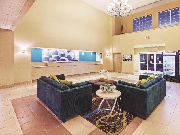 la quinta inn and suites by wyndham corpus christi northwest
