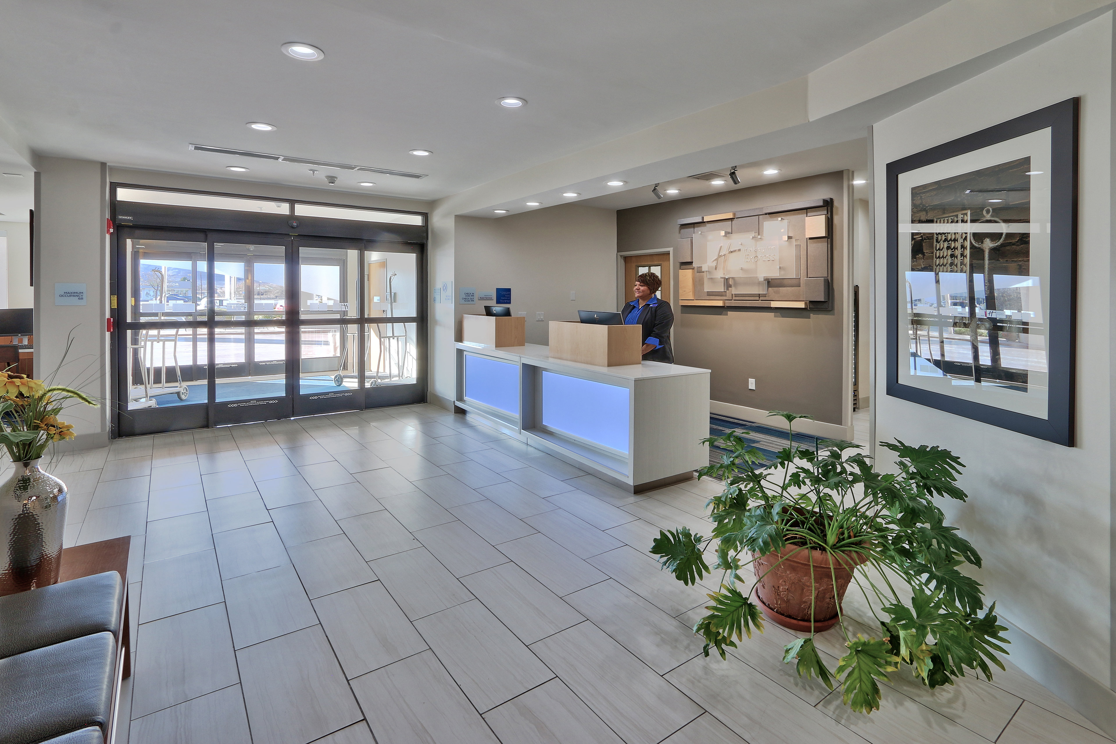holiday inn express socorro by ihg