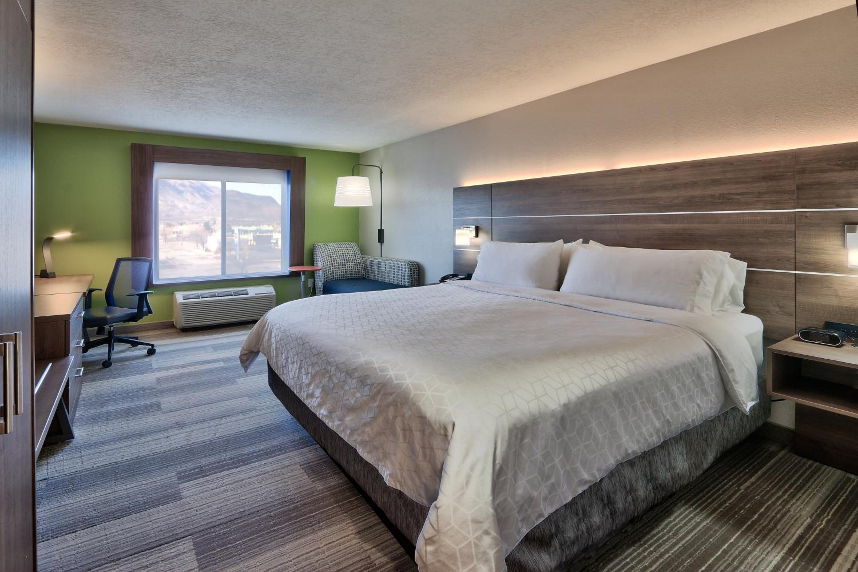 holiday inn express socorro by ihg