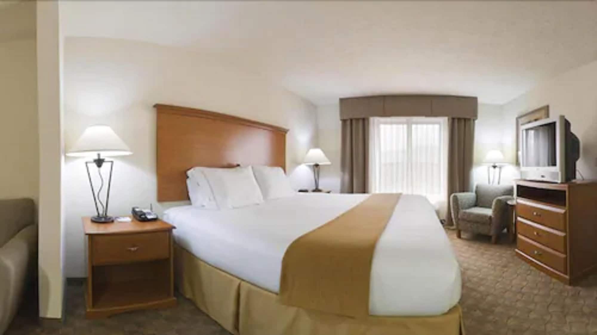 holiday inn express socorro by ihg