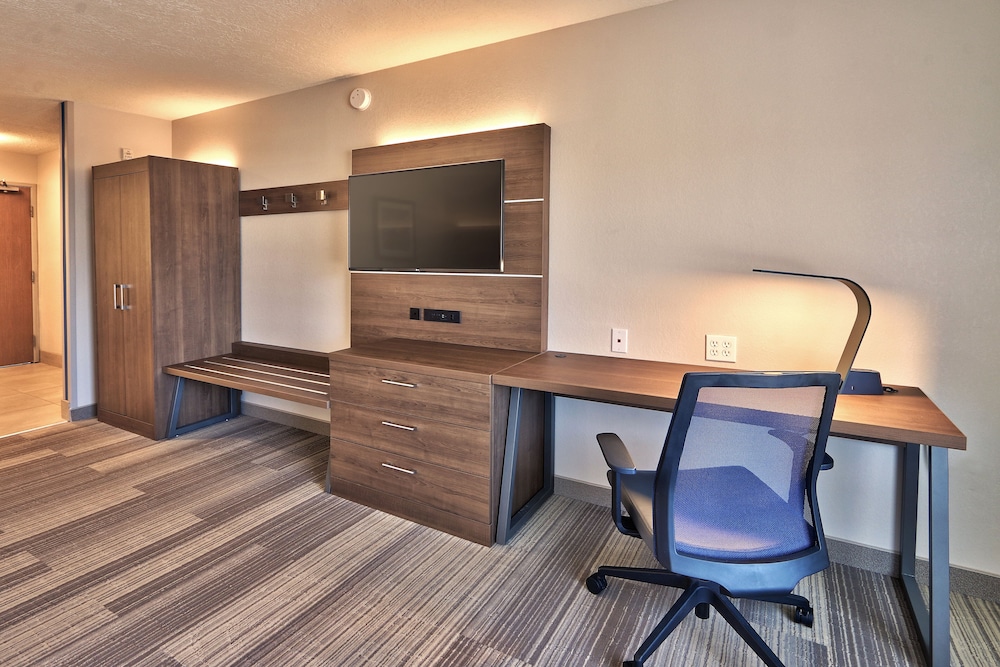 holiday inn express socorro by ihg