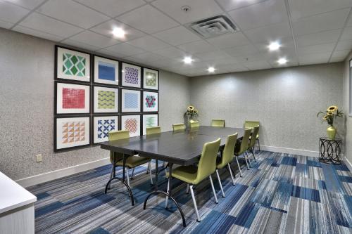 holiday inn express socorro by ihg