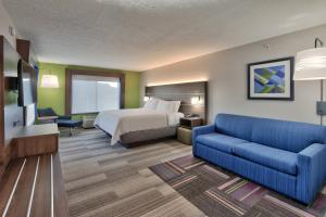 holiday inn express socorro by ihg