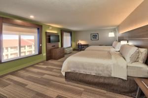 holiday inn express socorro by ihg