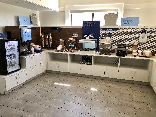 holiday inn express springfield by ihg