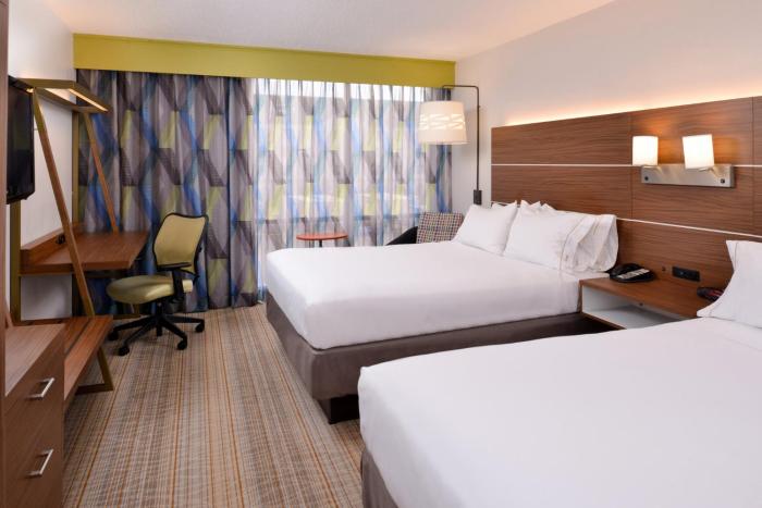 holiday inn express springfield by ihg