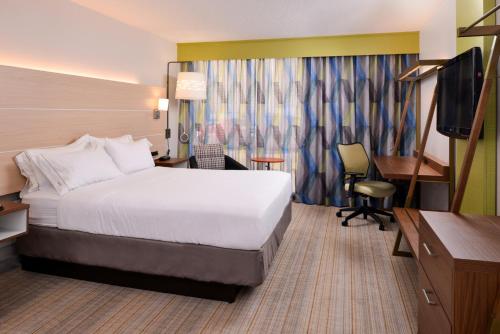 holiday inn express springfield by ihg