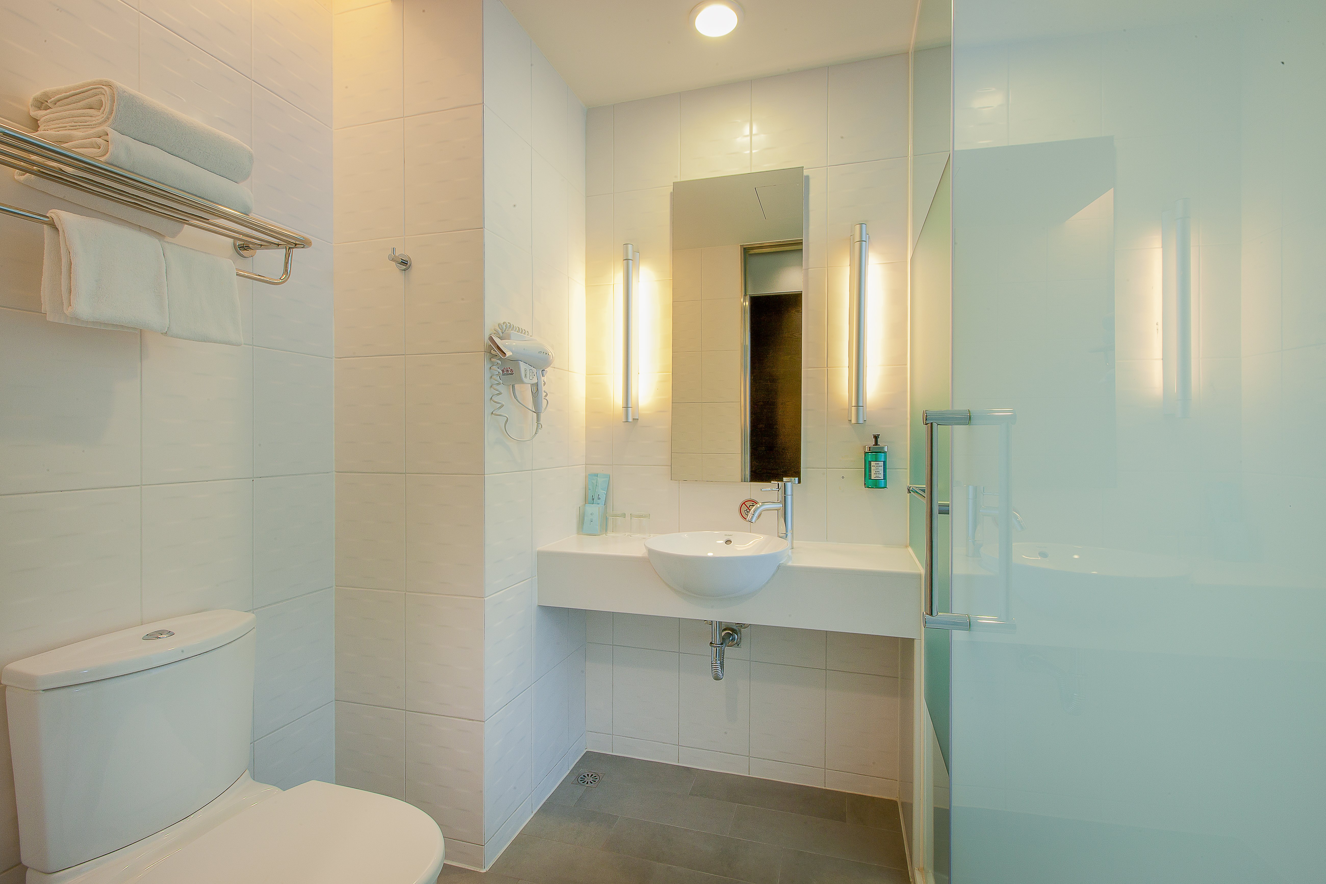 holiday inn express taichung park by ihg