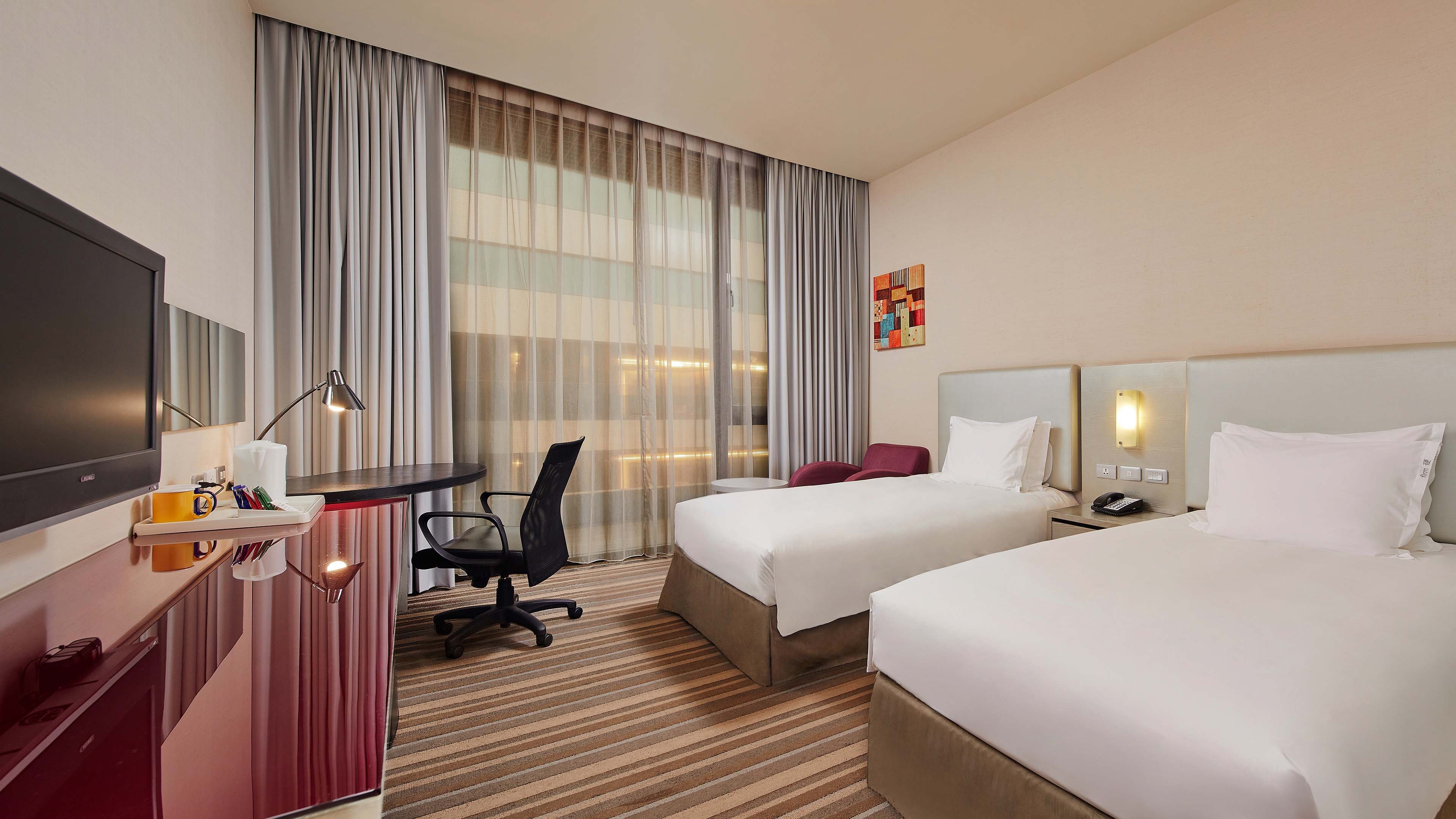 holiday inn express taichung park by ihg