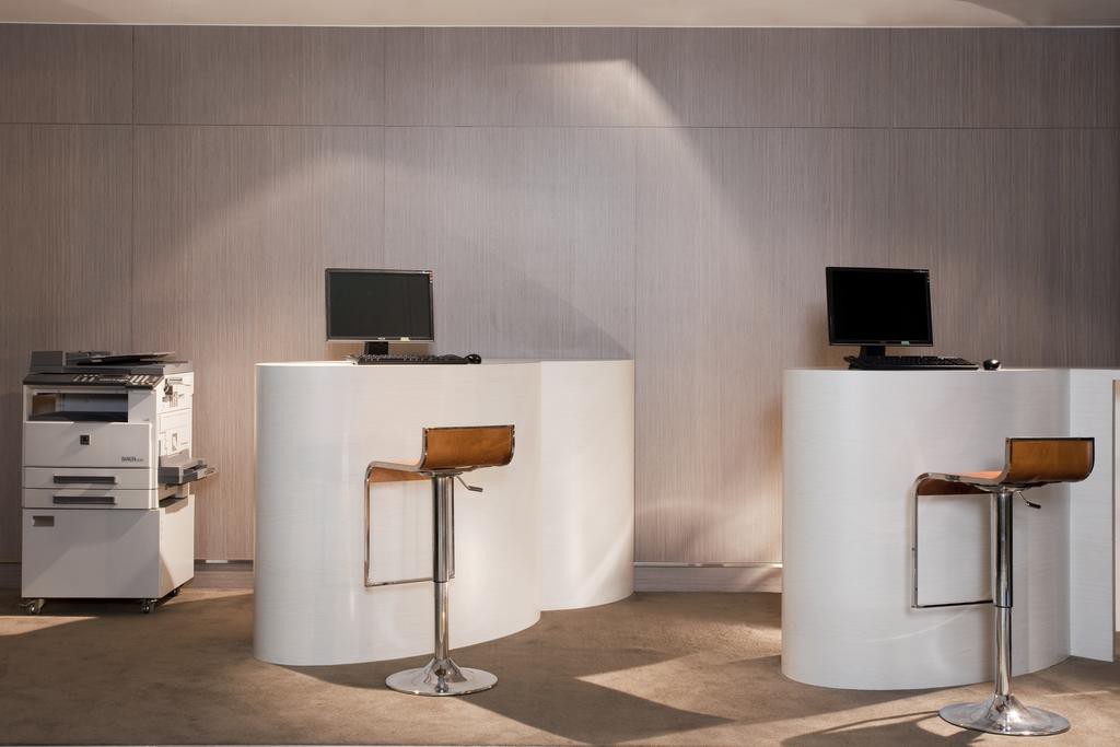 holiday inn express taichung park by ihg