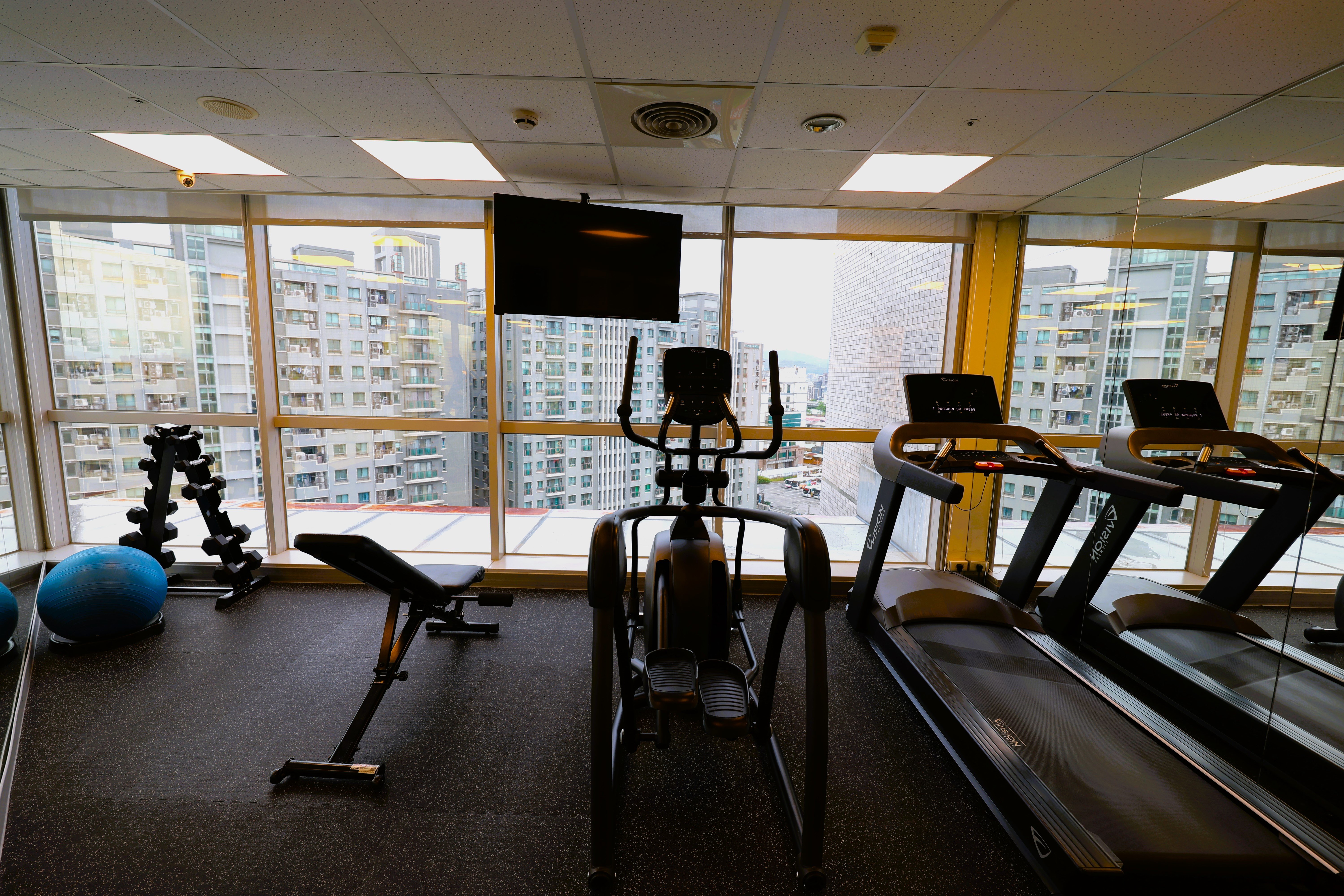 holiday inn express taichung park by ihg
