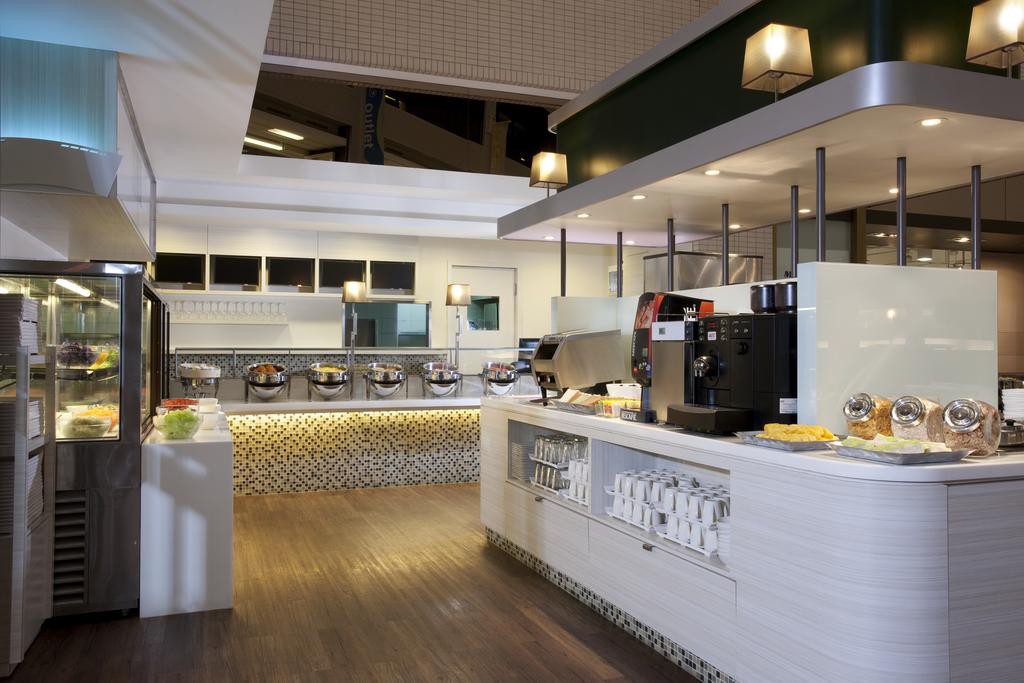 Holiday Inn Express Taichung Park By Ihg,Taichung>>Central,4 star