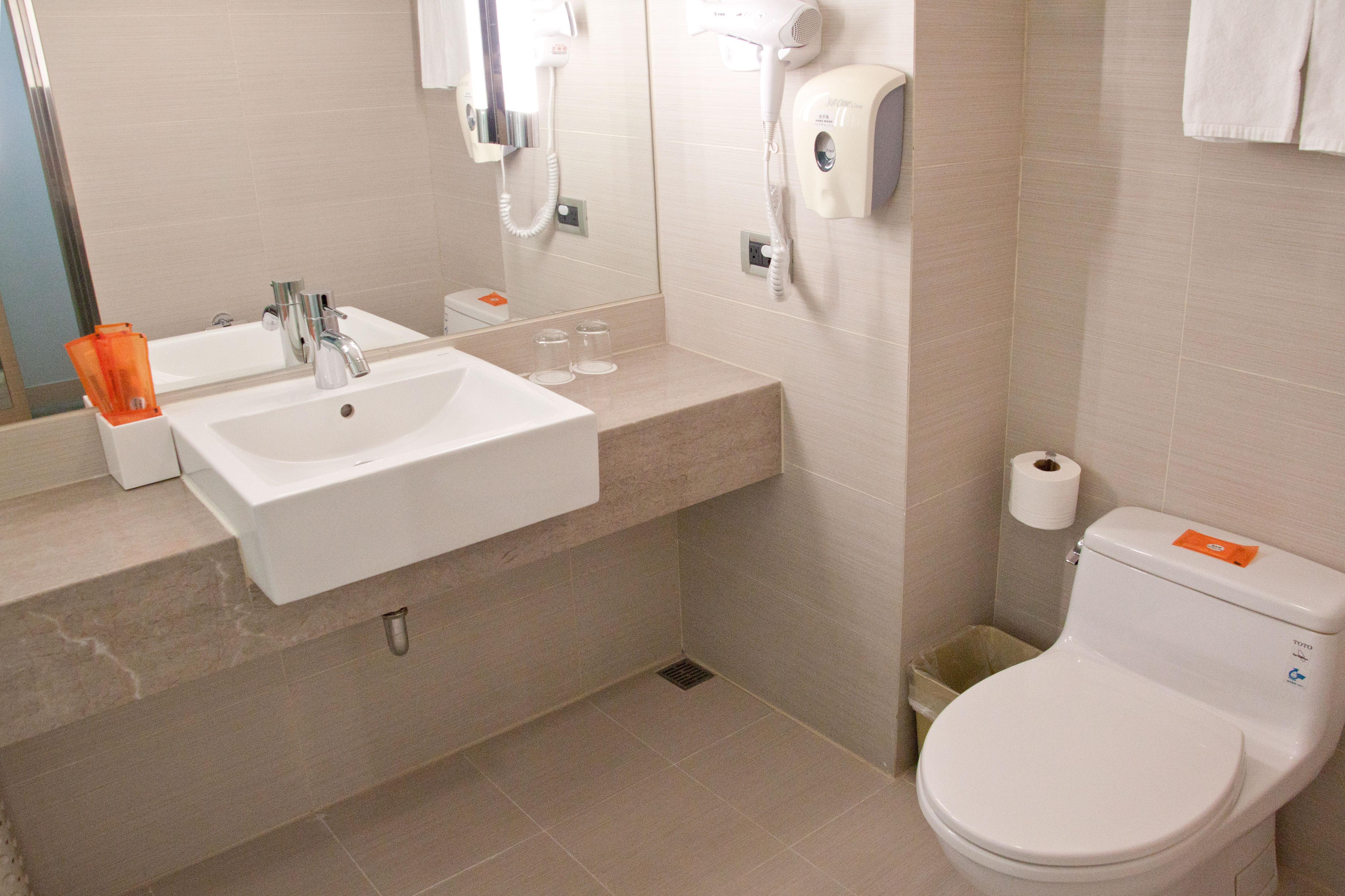 holiday inn express taoyuan by ihg