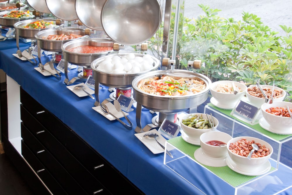 holiday inn express taoyuan by ihg