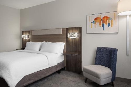 holiday inn express toledo north by ihg