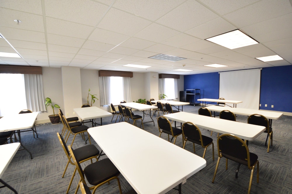 holiday inn express toledo oregon by ihg