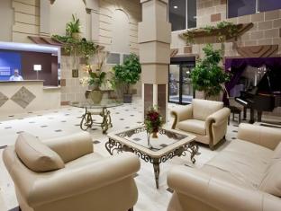 holiday inn express toledo oregon by ihg
