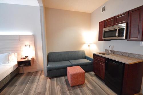 holiday inn express toledo oregon by ihg