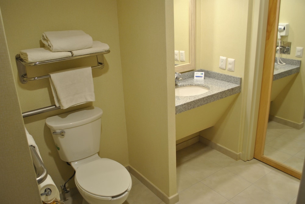 holiday inn express toluca by ihg