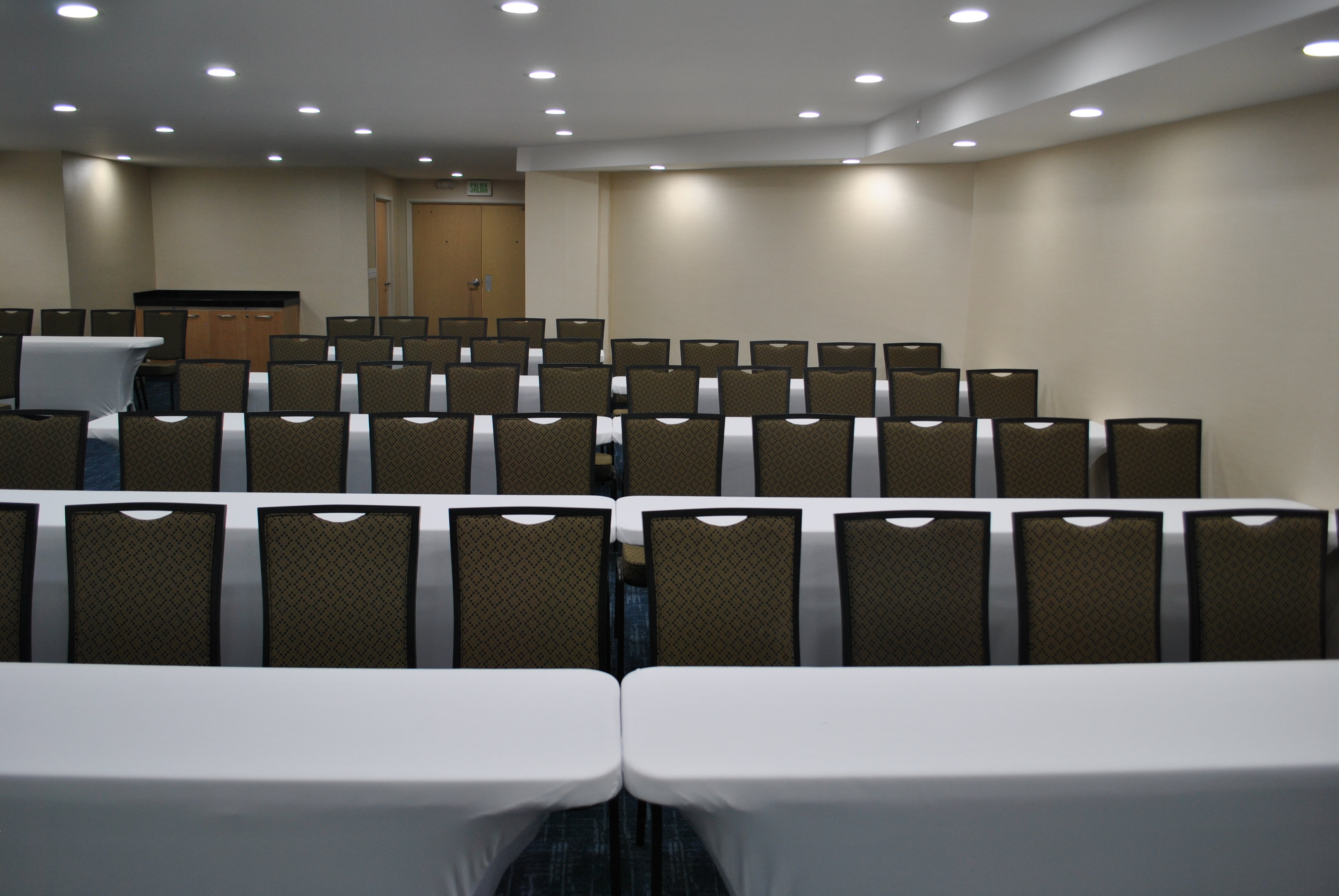 holiday inn express toluca by ihg