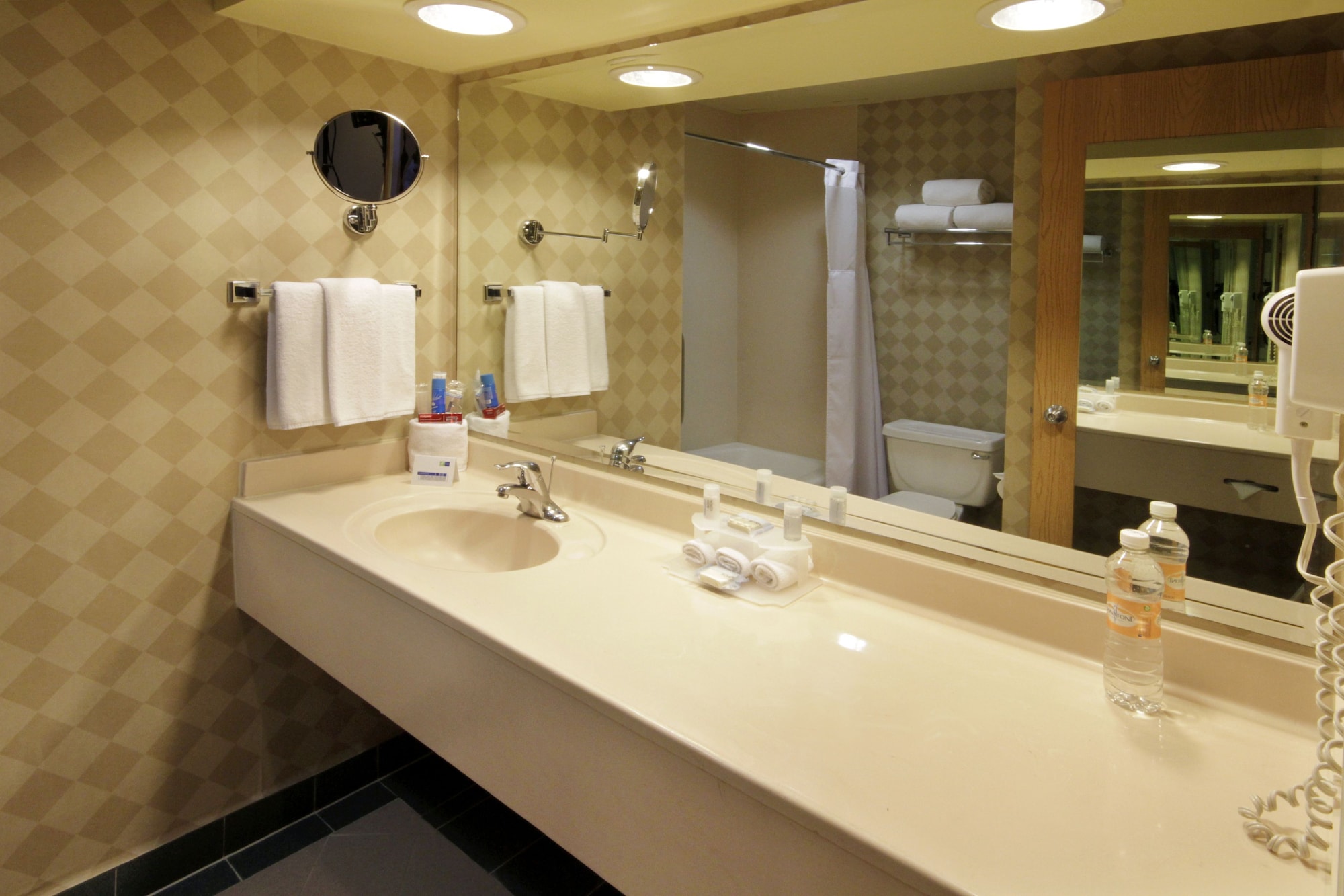 holiday inn express torreon by ihg