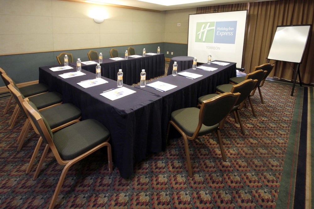holiday inn express torreon by ihg
