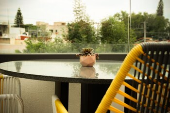 fch hotel expo adults only