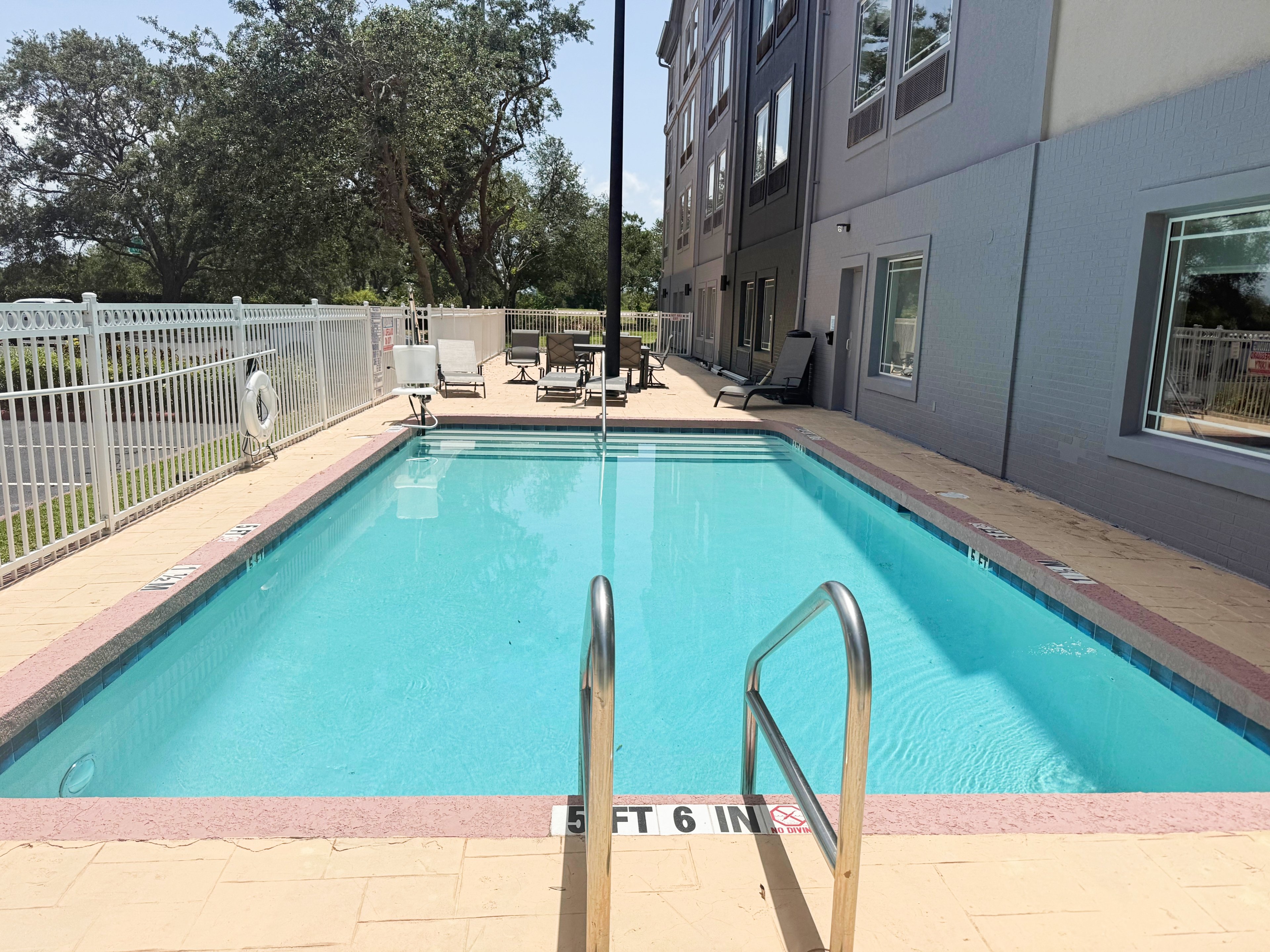 holiday inn express venice by ihg