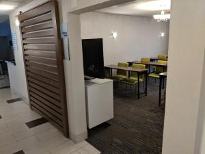holiday inn express venice by ihg