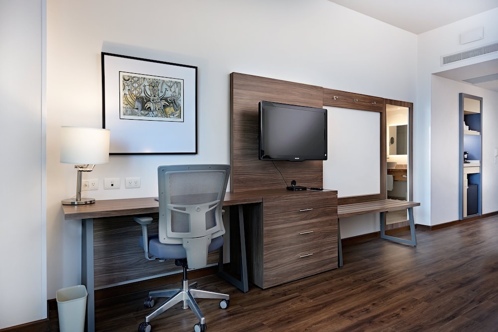 Holiday Inn Express Villahermosa Tabasco 2000 By Ihg,Tabasco>>Villahermosa,3 star