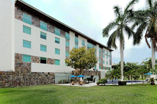 holiday inn express villahermosa tabasco 2000 by ihg