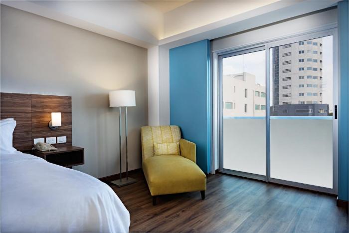 holiday inn express villahermosa tabasco 2000 by ihg