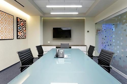 holiday inn express villahermosa tabasco 2000 by ihg
