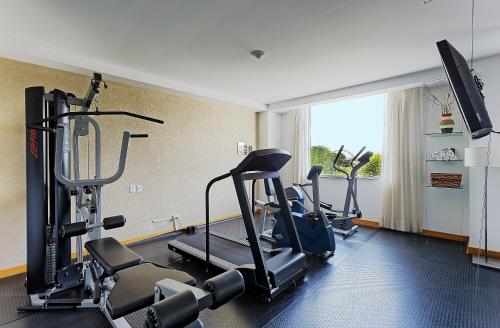 holiday inn express villahermosa tabasco 2000 by ihg