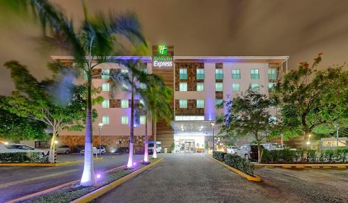 holiday inn express villahermosa tabasco 2000 by ihg