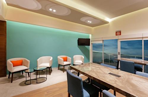 holiday inn express villahermosa tabasco 2000 by ihg