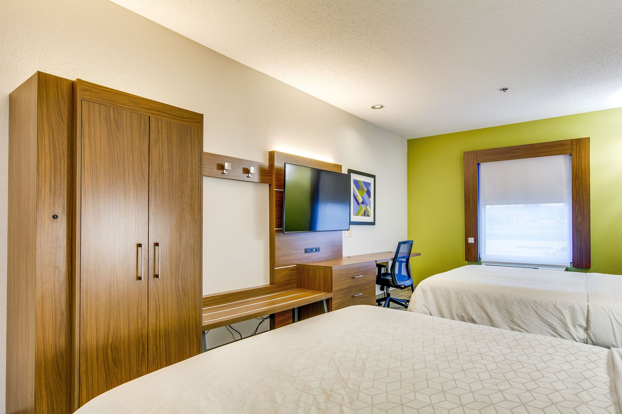 holiday inn express vincennes by ihg
