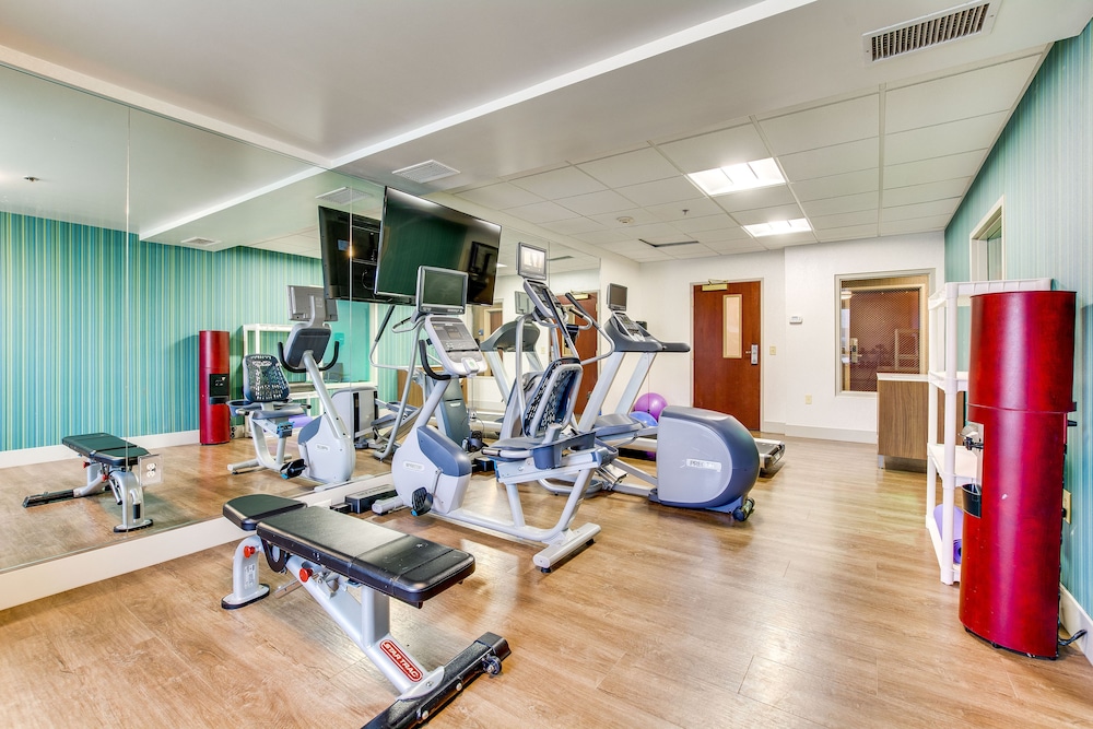 holiday inn express vincennes by ihg