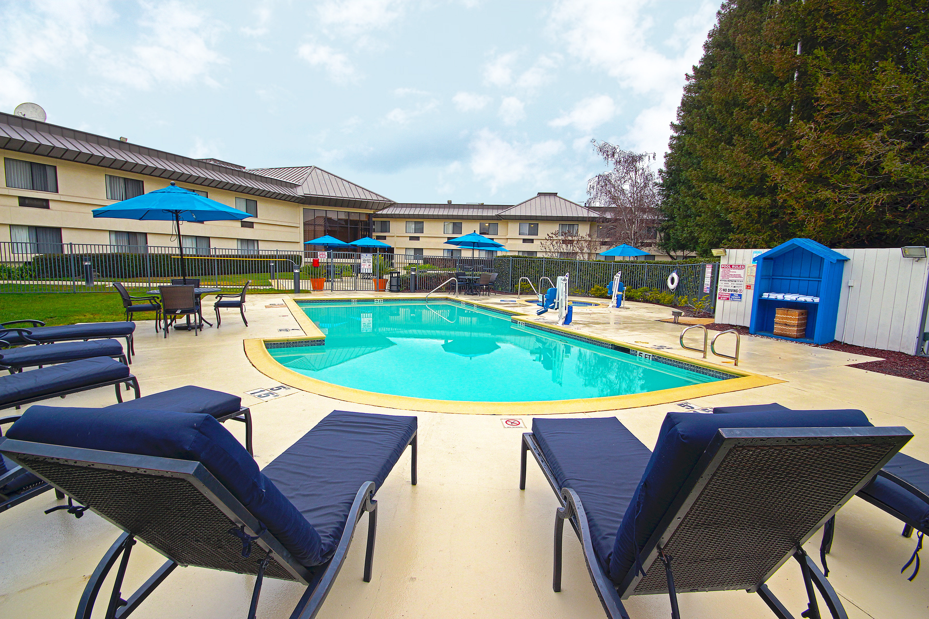 holiday inn express walnut creek by ihg