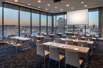 doubletree by hilton guadalajara centro historico