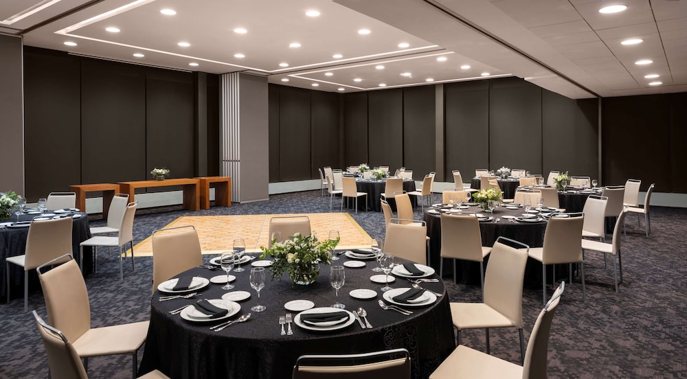 doubletree by hilton guadalajara centro historico