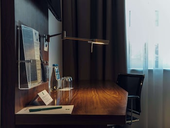 ibis styles warszawa airport