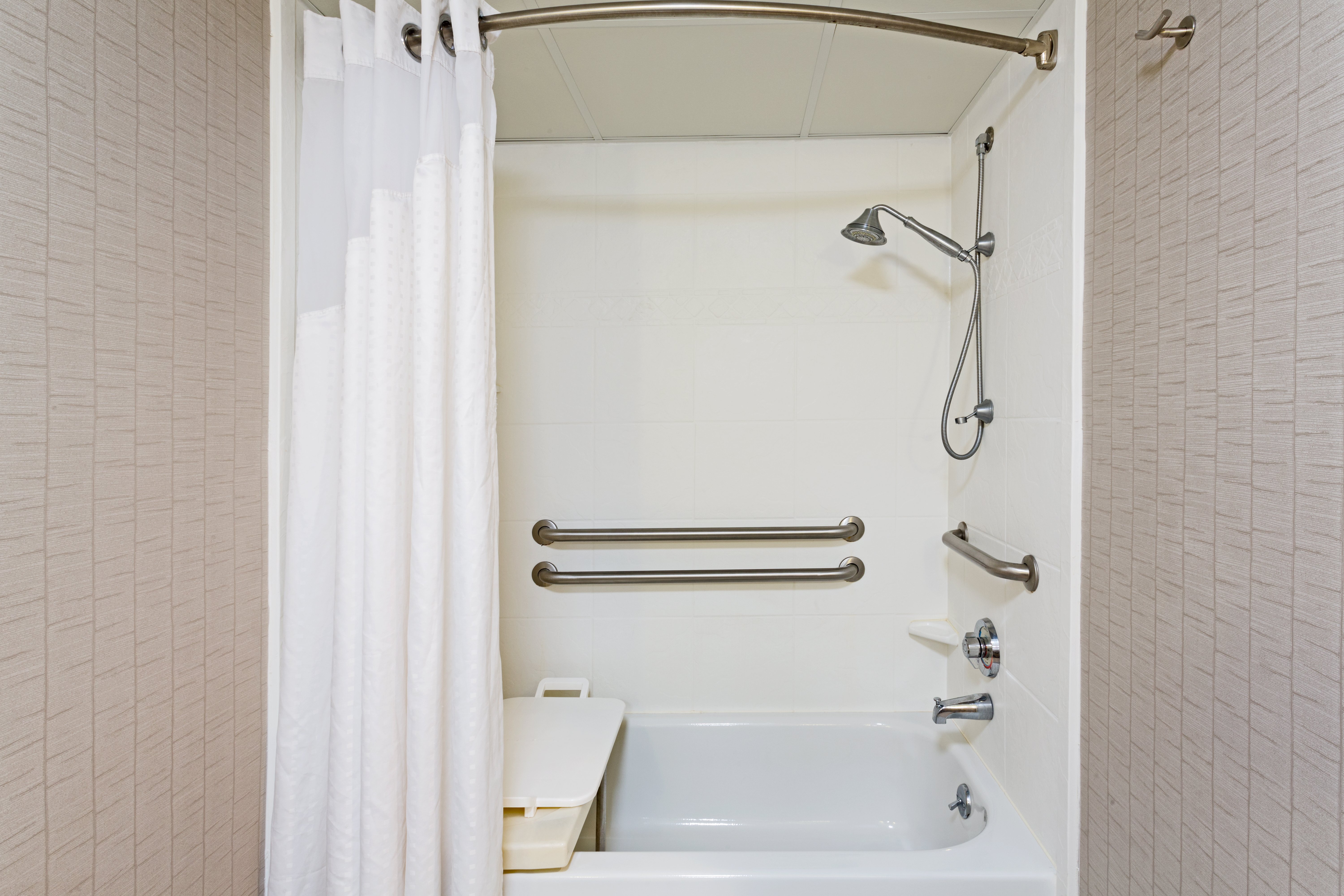 holiday inn express wilkesboro by ihg