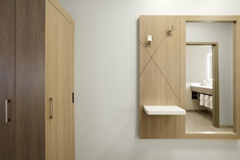 holiday inn express winnemucca by ihg