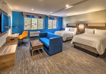holiday inn express winnemucca by ihg
