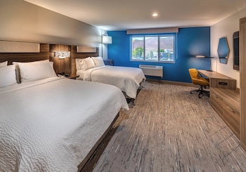 holiday inn express winnemucca by ihg